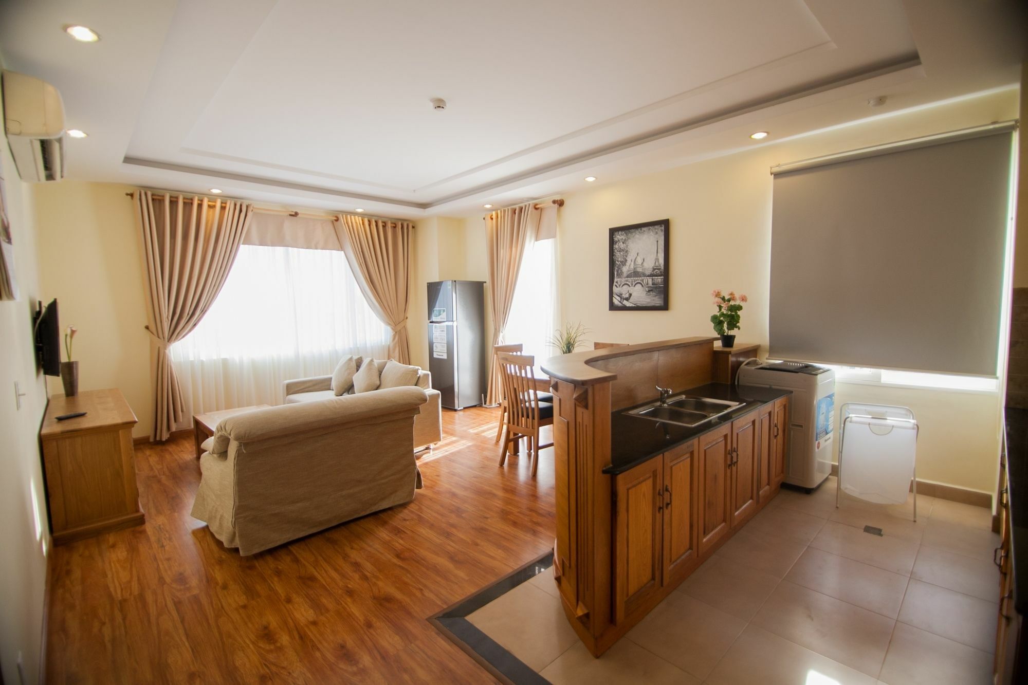 Merin City Suites Ho Chi Minh City Exterior photo